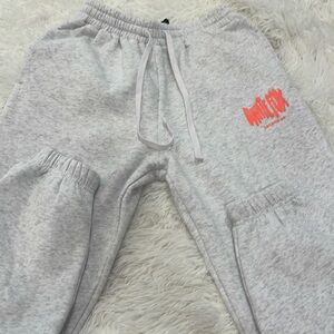 NWOT White Fox sweats. Size XS. Matching hoodie available